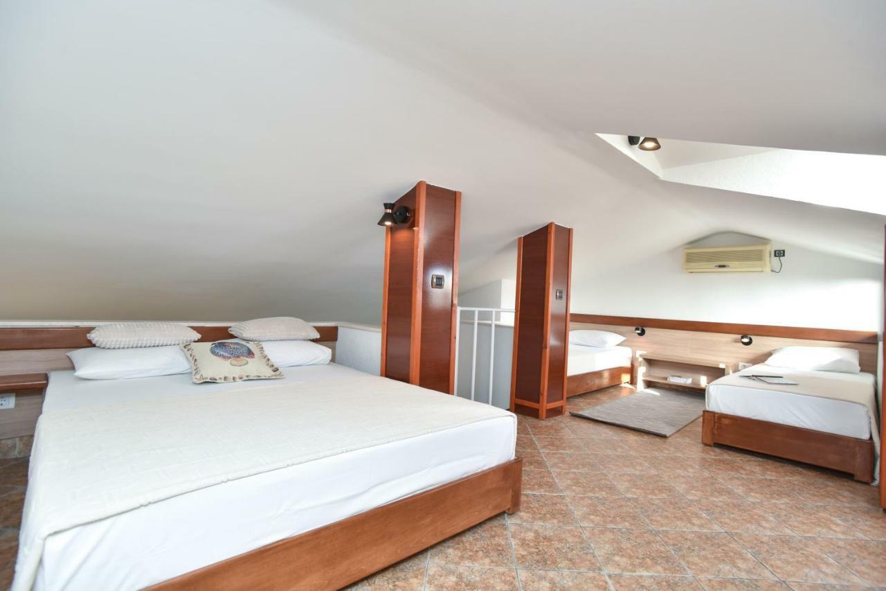 Guest House Jedro Petrovac Eksteriør bilde