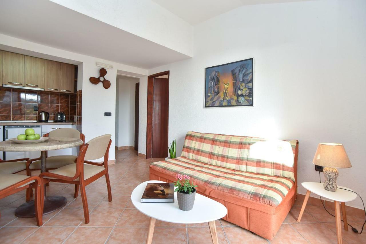 Guest House Jedro Petrovac Eksteriør bilde